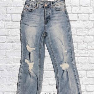 Vanilla Star- Cheeky distressed boyfriend jean- raw hem- size 3/26
